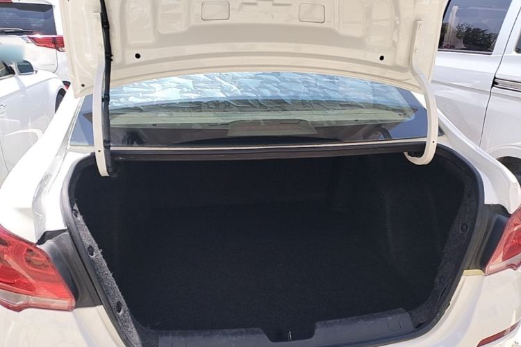 Used Chevrolet Cavalier 2016 1.5L Automatic Xinyue Edition Trunk