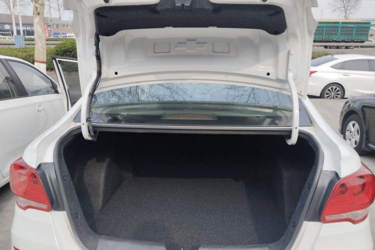 Used Chevrolet Cavalier 2016 1.5L Automatic Enjoyment Edition Trunk