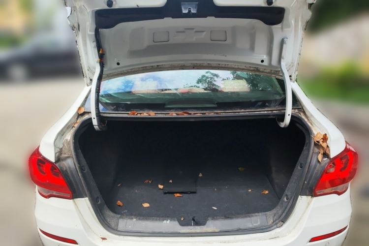 Used Chevrolet Cavalier 2016 1.5L Automatic Xinyue Edition Trunk