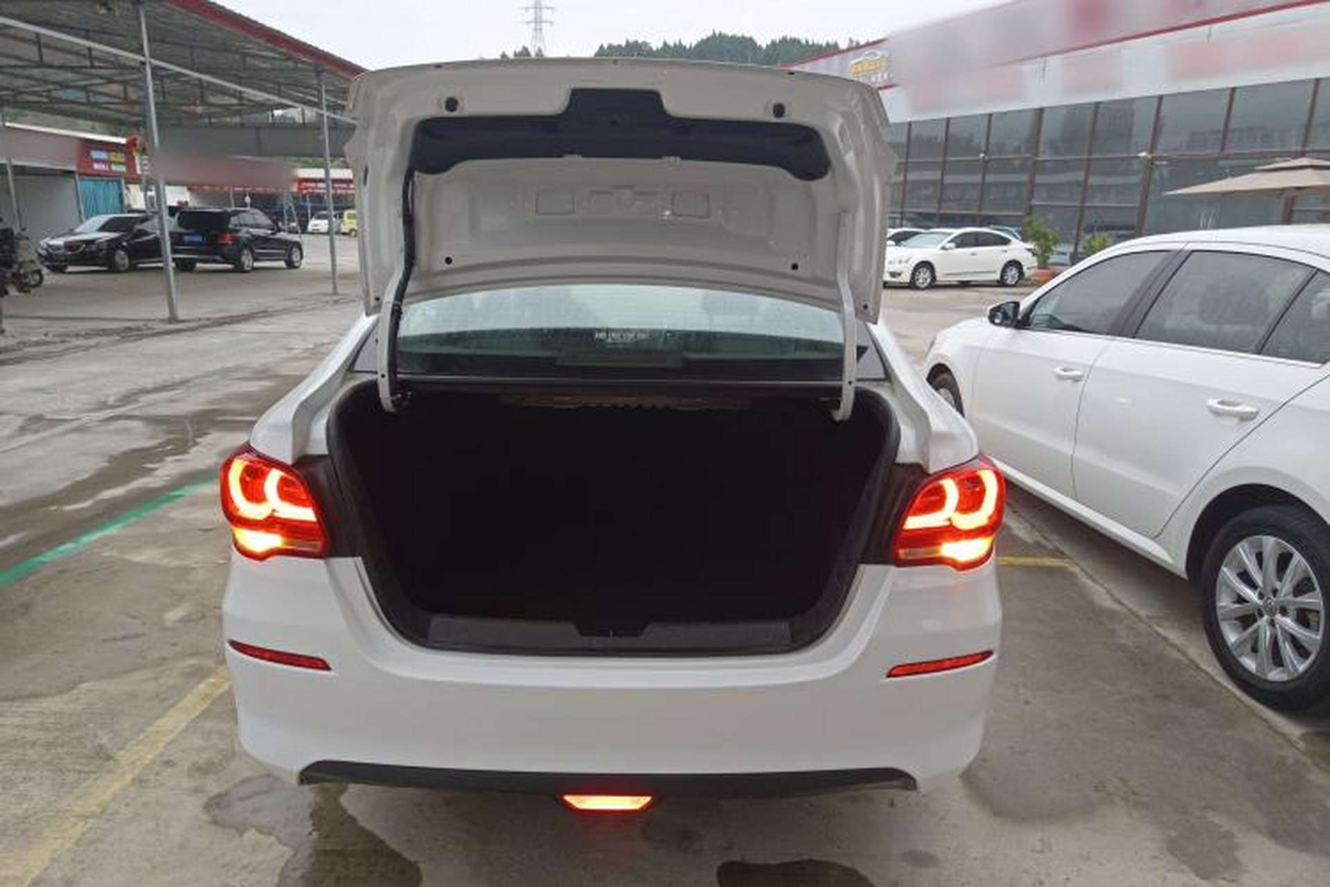 Used Chevrolet Cavalier 2016 1.5L Manual Enjoyment Edition Trunk