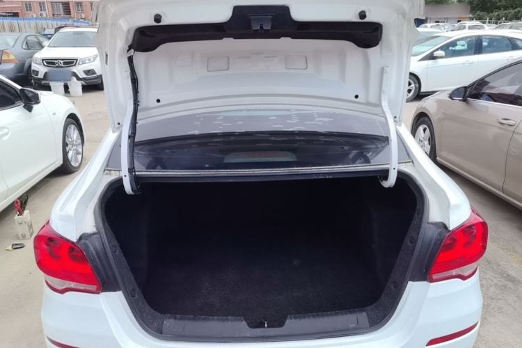 Used Chevrolet Cavalier 2016 1.5L Automatic Enjoyment Edition Trunk