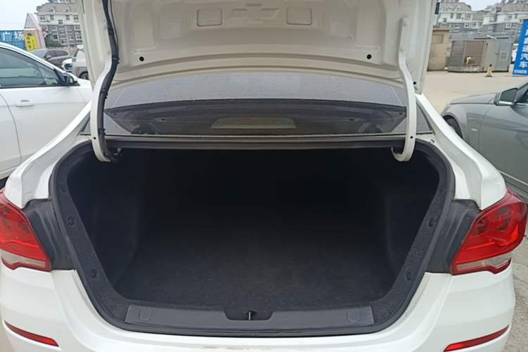 Used Chevrolet Cavalier 2016 1.5L Automatic Enjoyment Edition Trunk