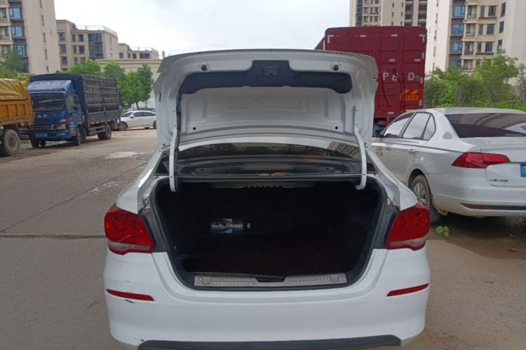 Used Chevrolet Cavalier 2016 1.5L Automatic Enjoyment Edition Trunk