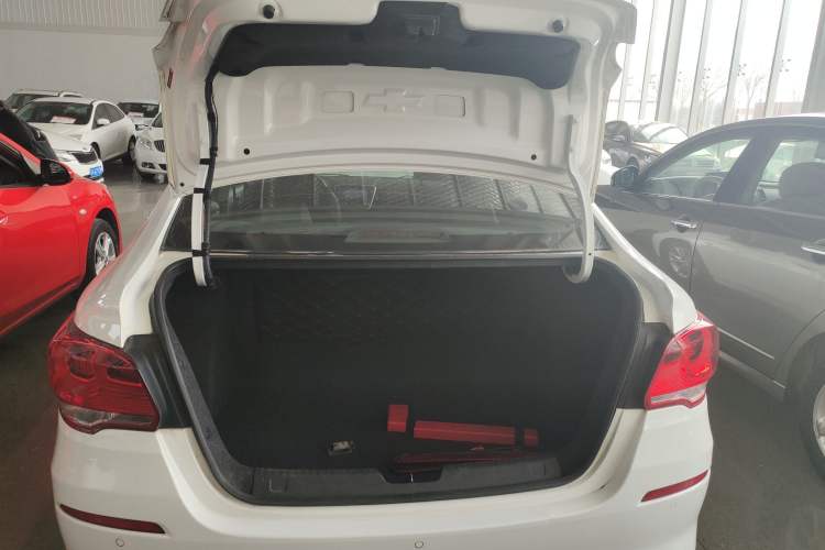 Used Chevrolet Cavalier 2016 1.5L Automatic Xinyue Edition Trunk