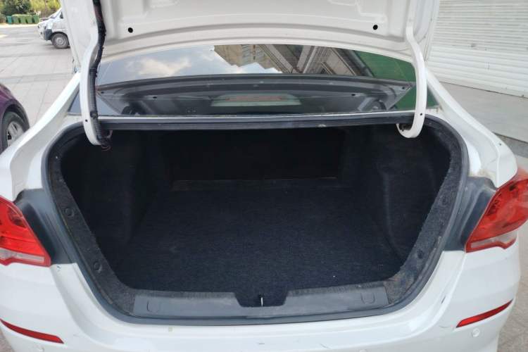 Used Chevrolet Cavalier 2016 1.5L Manual Enjoyment Edition Trunk