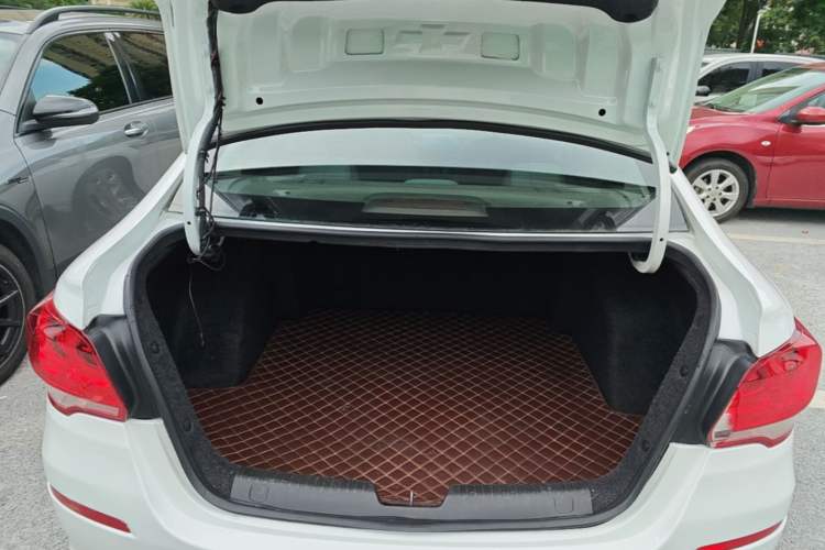 Used Chevrolet Cavalier 2016 1.5L Automatic Enjoyment Edition Trunk