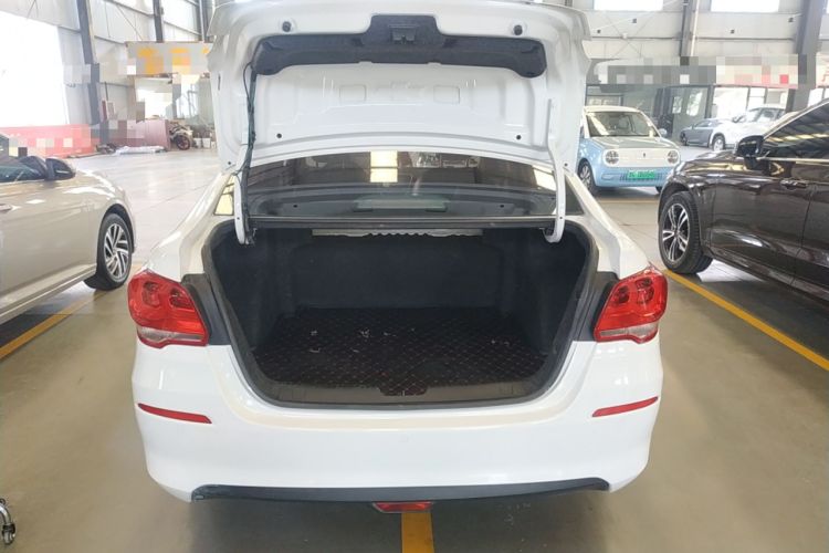 Used Chevrolet Cavalier 2016 1.5L Automatic Xinyue Edition Trunk