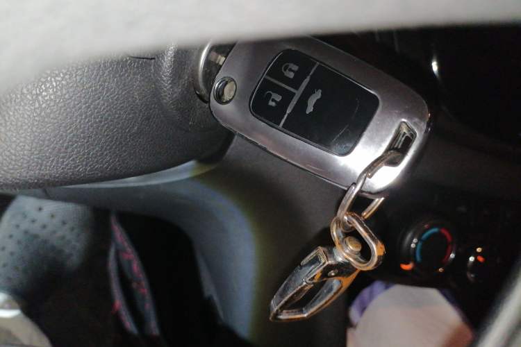 Used Chevrolet Cavalier 2016 1.5L Manual Xinyue Edition Vehicle Key