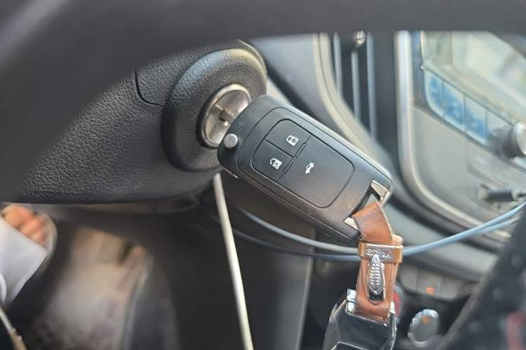 Used Chevrolet Cavalier 2016 1.5L Automatic Enjoyment Edition Vehicle Key