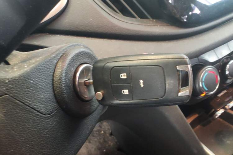 Used Chevrolet Cavalier 2016 1.5L Automatic Xinyue Edition Vehicle Key