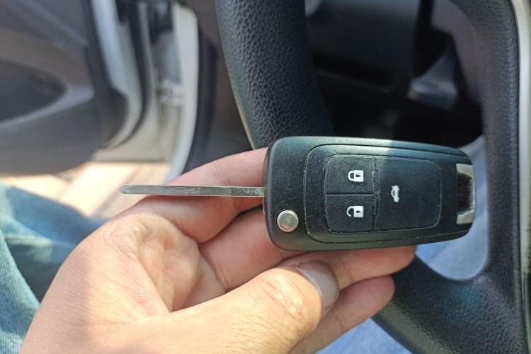 Used Chevrolet Cavalier 2016 1.5L Manual Xinyue Edition Vehicle Key