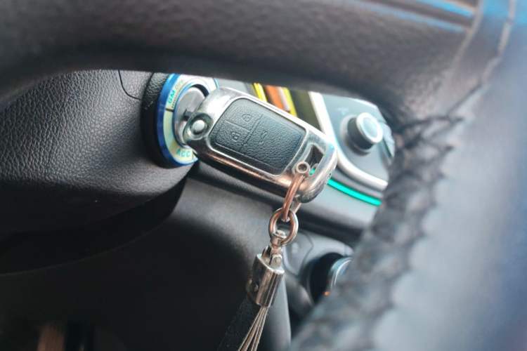 Used Chevrolet Cavalier 2016 1.5L Manual Enjoyment Edition Vehicle Key