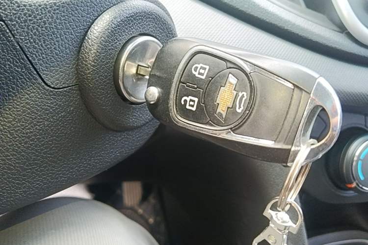 Used Chevrolet Cavalier 2016 1.5L Automatic Enjoyment Edition Vehicle Key