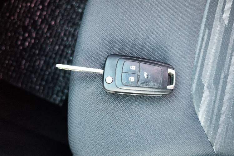 Used Chevrolet Cavalier 2016 1.5L Manual Enjoyment Edition Vehicle Key