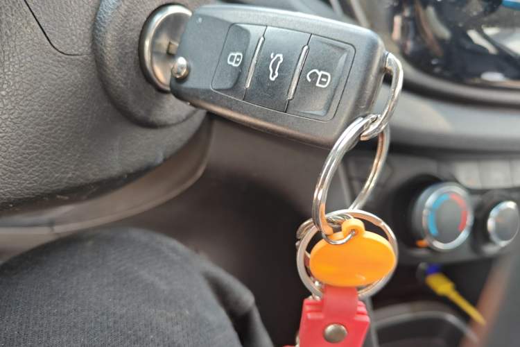 Used Chevrolet Cavalier 2016 1.5L Automatic Enjoyment Edition Vehicle Key