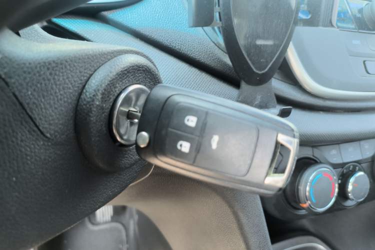 Used Chevrolet Cavalier 2016 1.5L Automatic Enjoyment Edition Vehicle Key
