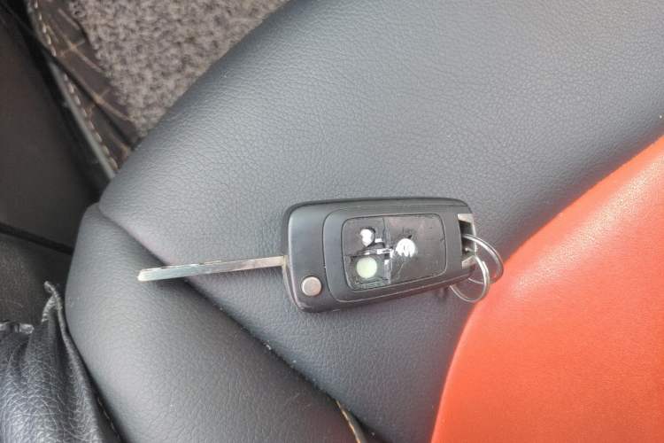 Used Chevrolet Cavalier 2016 1.5L Automatic Enjoyment Edition Vehicle Key