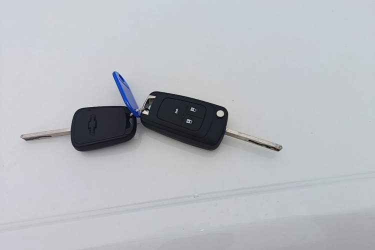 Used Chevrolet Cavalier 2016 1.5L Automatic Enjoyment Edition Vehicle Key