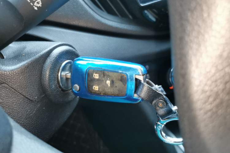 Used Chevrolet Cavalier 2016 1.5L Automatic Enjoyment Edition Vehicle Key