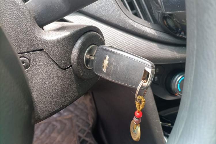 Used Chevrolet Cavalier 2016 1.5L Automatic Enjoyment Edition Vehicle Key