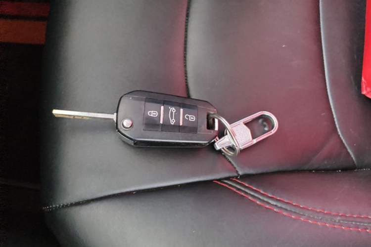 Used Chevrolet Cavalier 2016 1.5L Manual Enjoyment Edition Vehicle Key