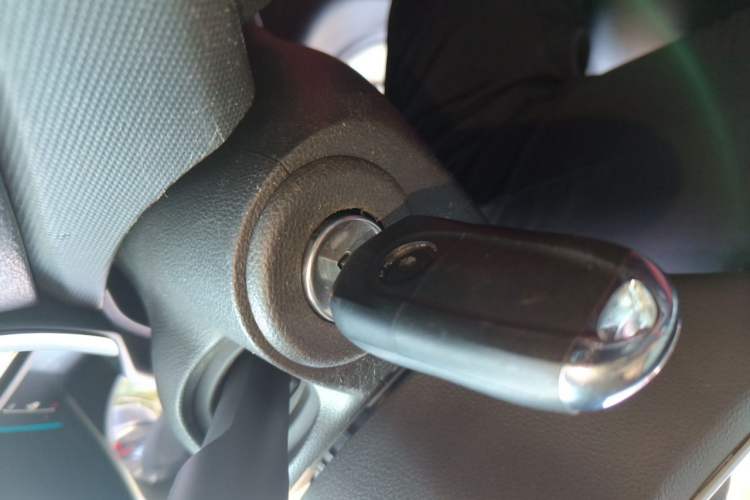 Used Chevrolet Cavalier 2016 1.5L Automatic Enjoyment Edition Vehicle Key