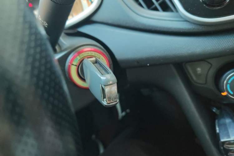 Used Chevrolet Cavalier 2016 1.5L Manual Enjoyment Edition Vehicle Key