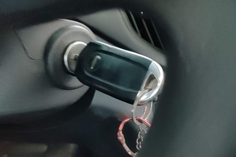 Used Chevrolet Cavalier 2016 1.5L Automatic Enjoyment Edition Vehicle Key