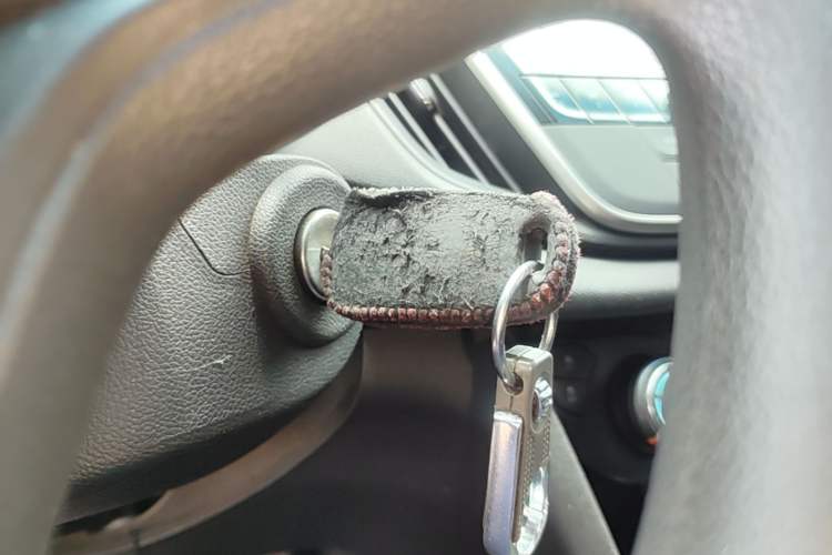 Used Chevrolet Cavalier 2016 1.5L Automatic Enjoyment Edition Vehicle Key