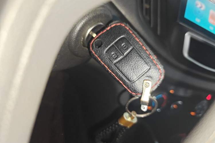 Used Chevrolet Cavalier 2016 1.5L Automatic Enjoyment Edition Vehicle Key