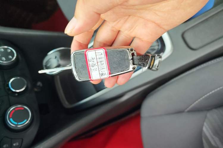 Used Chevrolet Cavalier 2016 1.5L Automatic Enjoyment Edition Vehicle Key