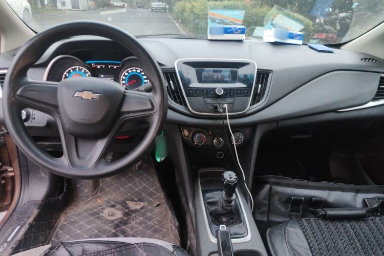 Used Chevrolet Cavalier 2016 1.5L Manual Enjoyment Edition Center Console