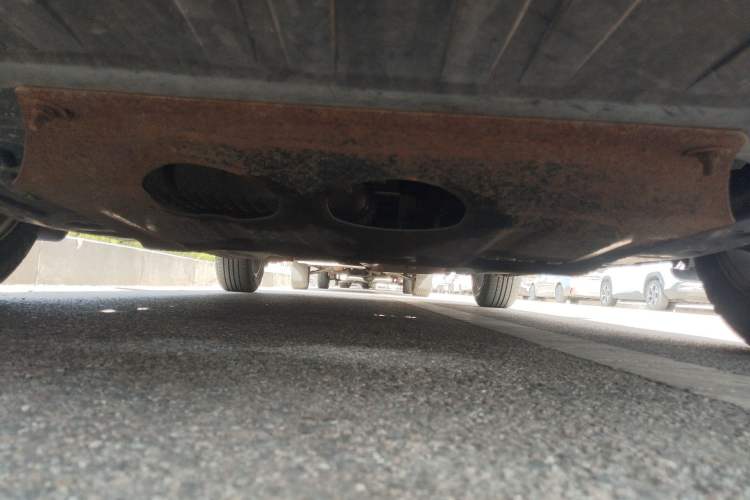 Used Chevrolet Cavalier 2016 1.5L Automatic Xinyue Edition Chassis Front