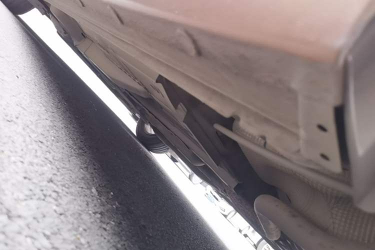 Used Chevrolet Cavalier 2016 1.5L Automatic Xinyue Edition Chassis Rear Left