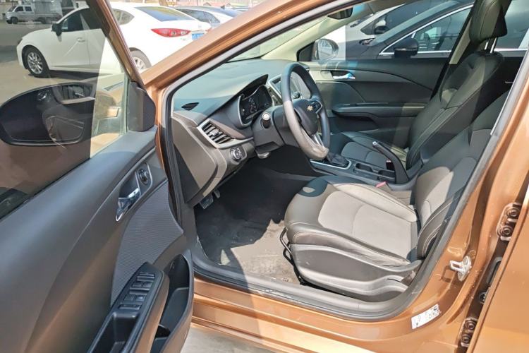 Used Chevrolet Cavalier 2016 1.5L Automatic Xinyue Edition Driver Seat