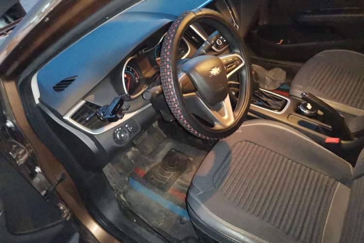 Used Chevrolet Cavalier 2016 1.5L Automatic Xinyue Edition Driver Seat