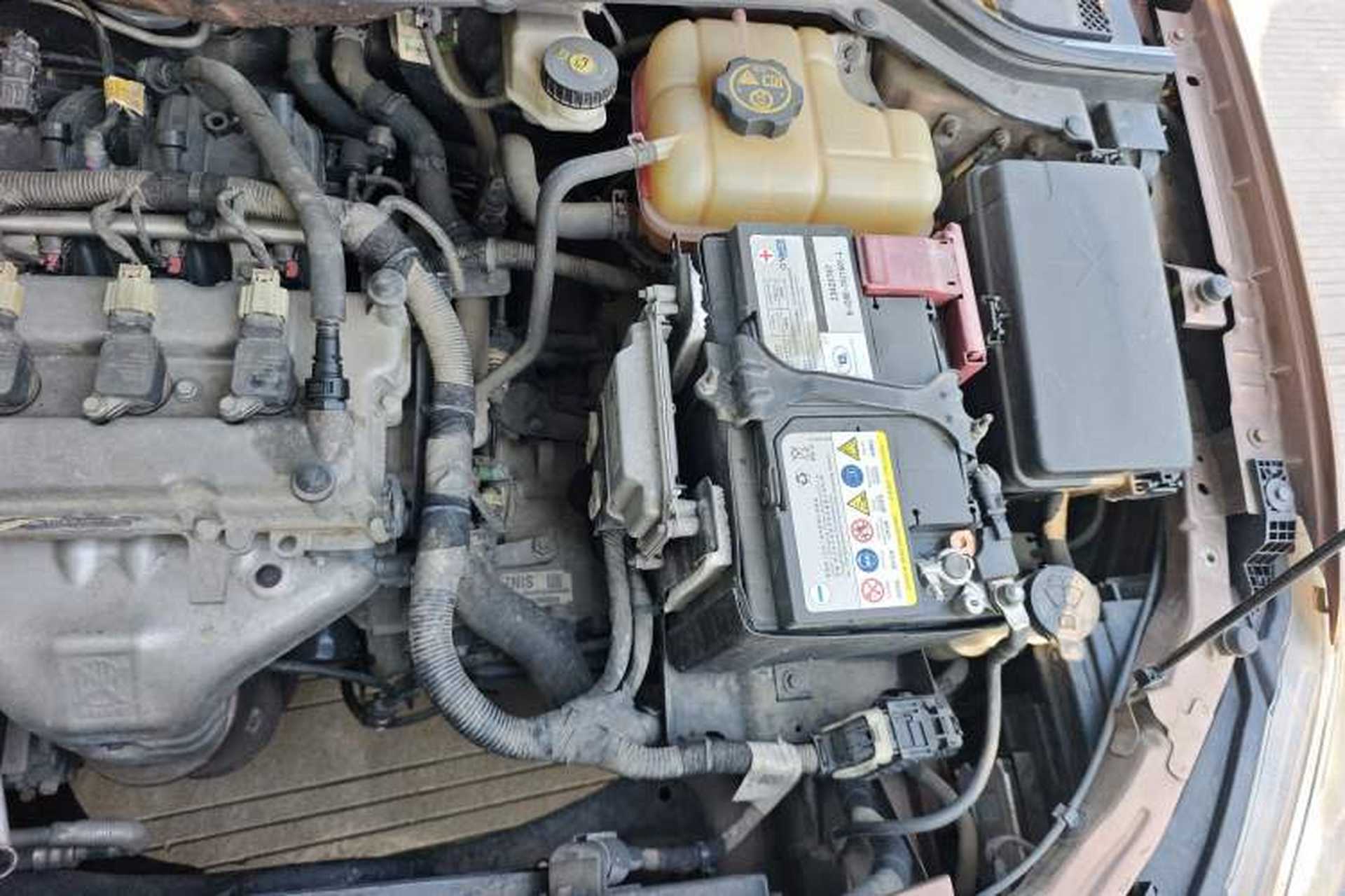 Used Chevrolet Cavalier 2016 1.5L Automatic Xinyue Edition Engine Bay Left