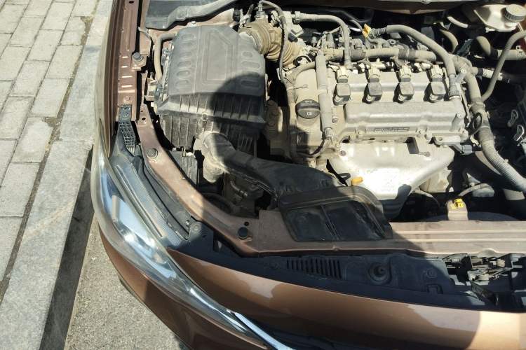 Used Chevrolet Cavalier 2016 1.5L Automatic Xinyue Edition Engine Bay Right