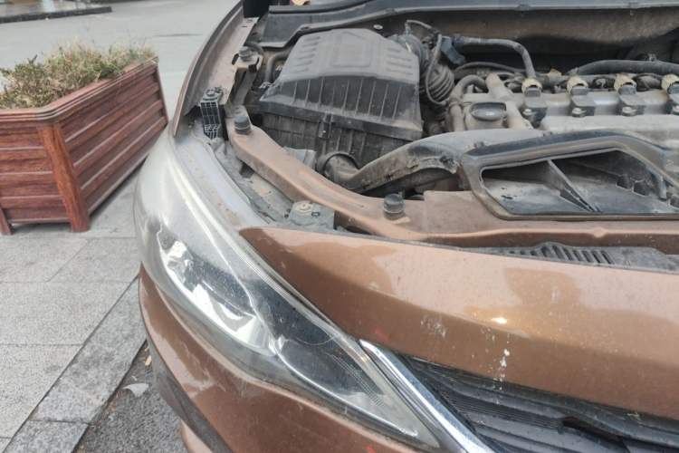 Used Chevrolet Cavalier 2016 1.5L Manual Enjoyment Edition Engine Bay Right