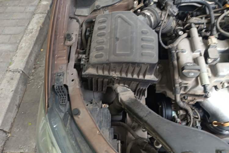 Used Chevrolet Cavalier 2016 1.5L Automatic Xinyue Edition Engine Bay Right
