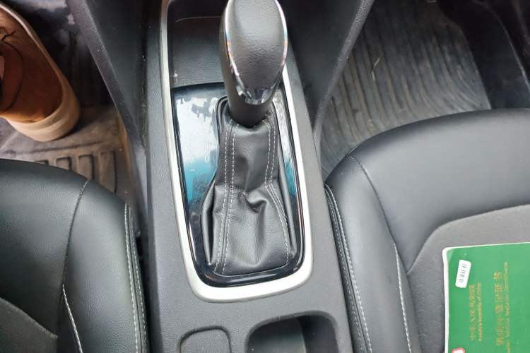 Used Chevrolet Cavalier 2016 1.5L Automatic Xinyue Edition Gear Lever