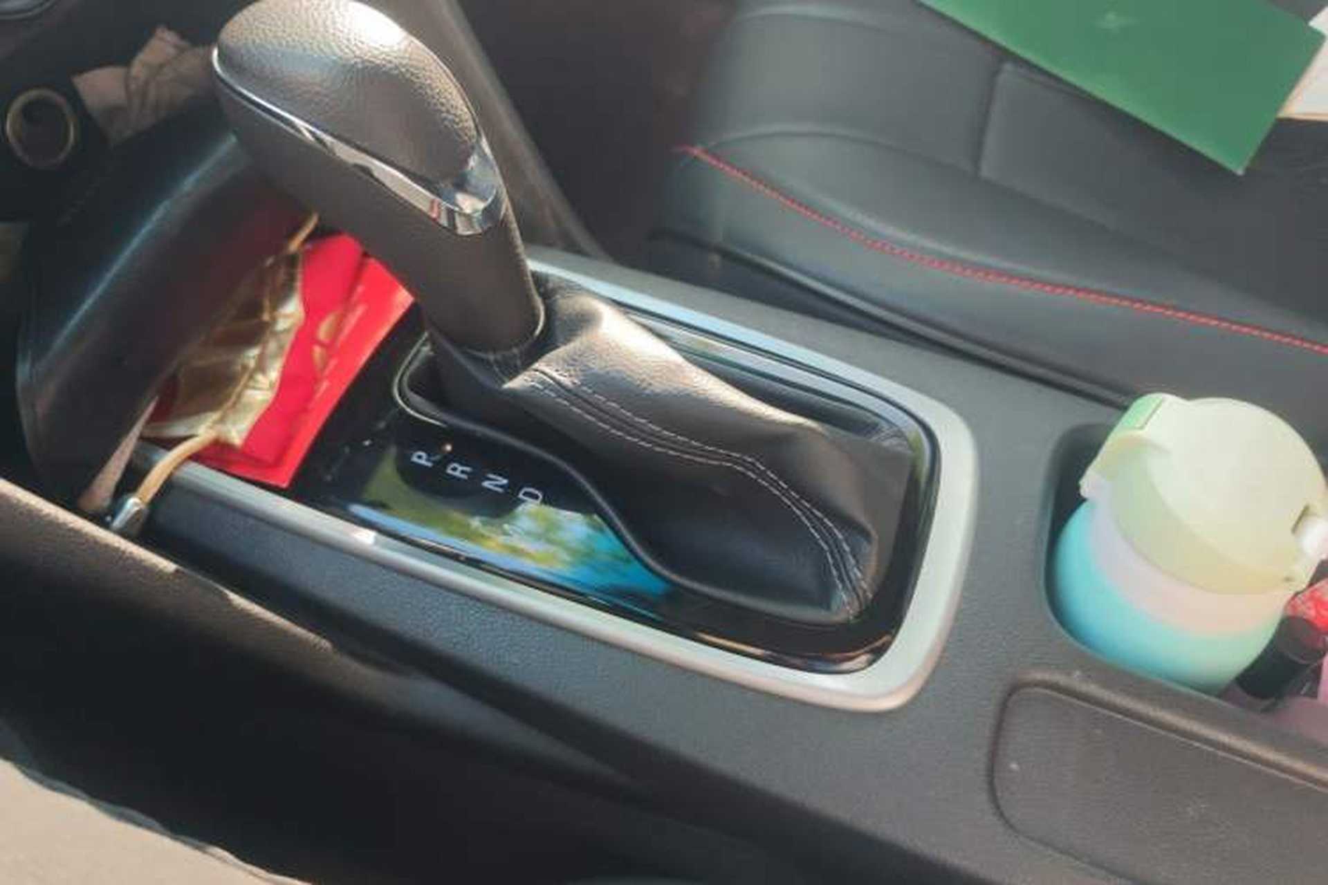 Used Chevrolet Cavalier 2016 1.5L Automatic Enjoyment Edition Gear Lever