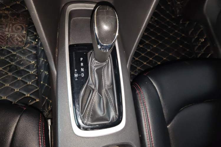 Used Chevrolet Cavalier 2016 1.5L Automatic Enjoyment Edition Gear Lever