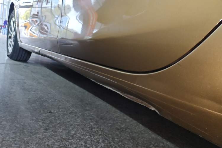 Used Chevrolet Cavalier 2016 1.5L Automatic Enjoyment Edition Left Side Sill