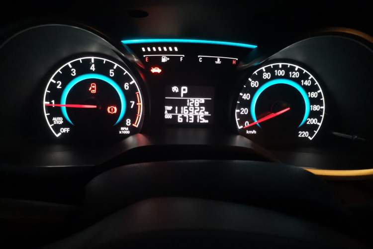 Used Chevrolet Cavalier 2016 1.5L Automatic Xinyue Edition Odometer Close Up