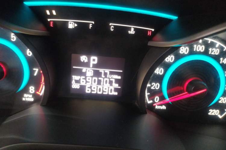Used Chevrolet Cavalier 2016 1.5L Automatic Enjoyment Edition Odometer Close Up