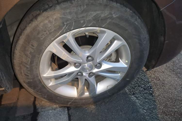 Used Chevrolet Cavalier 2016 1.5L Automatic Xinyue Edition Right Front Wheel Hub