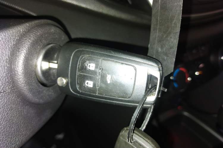 Used Chevrolet Cavalier 2016 1.5L Automatic Enjoyment Edition Vehicle Key