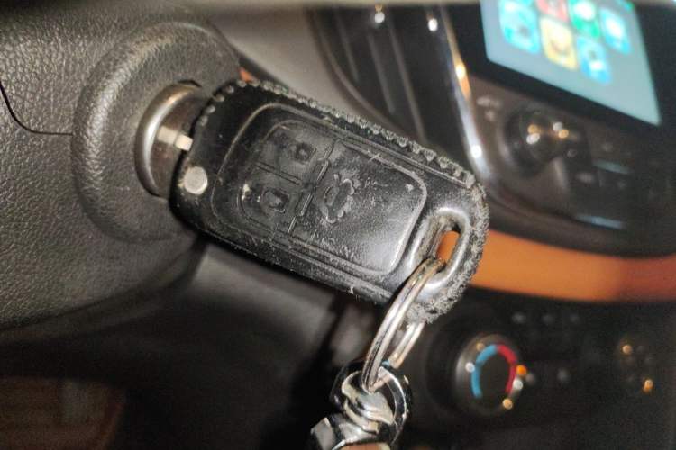 Used Chevrolet Cavalier 2016 1.5L Automatic Xinsong Edition Vehicle Key