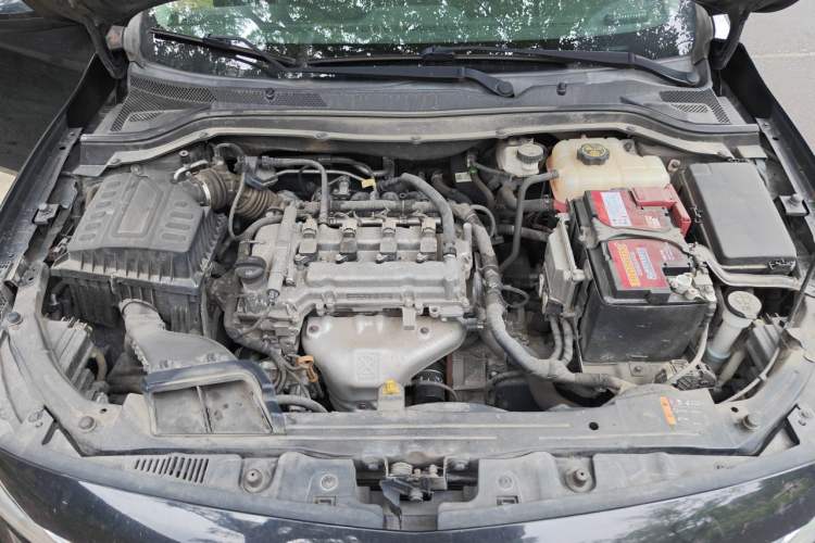 Used Chevrolet Cavalier 2018 320 Automatic Xinyue Edition Engine Bay